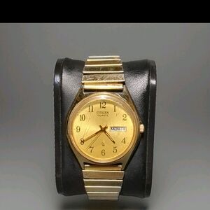 Citizen Gold-Tone Quartz Wristwatch - Gold Dial